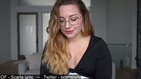 Snapshot of scarlajade chatting on December 19, 8:13 pm scarlajade online show from December 19, 8:13 pm