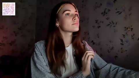 Kira online show from November 15, 4:03 pm