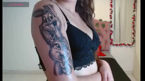 Snapshot of scarlet378580 chatting on May 21, 6:48 pm scarlet378580 online show from May 21, 6:48 pm
