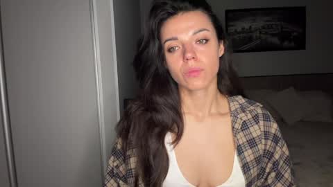 Sophie online show from June 4, 7:03 am