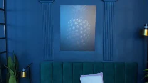 Scarlet Edwars online show from October 21, 4:30 pm