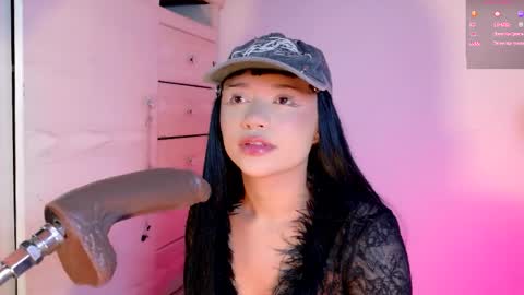 scarlet_gold online show from April 7, 2:12 am