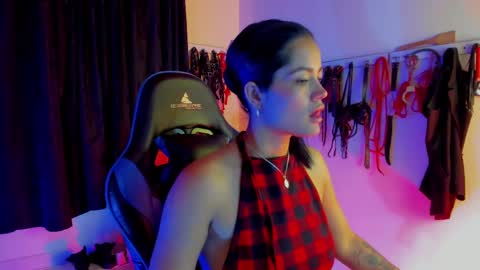 scarlet taylor kennedy online show from September 16, 9:38 pm