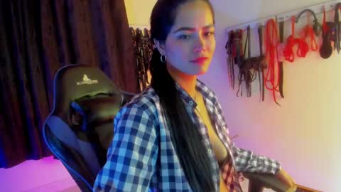 scarlet taylor kennedy online show from October 2, 6:48 pm