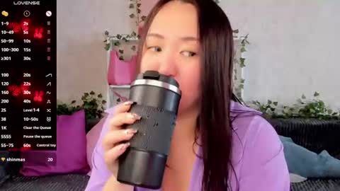 Snapshot of scarlet_luminous chatting on July 16, 4:29 am scarlet_luminous online show from July 16, 4:29 am