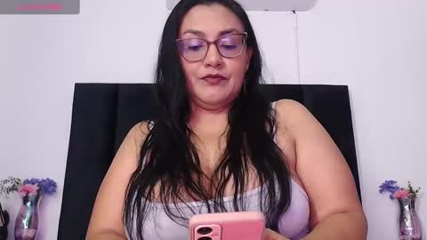 Scarlet Ray  online show from October 14, 11:33 am