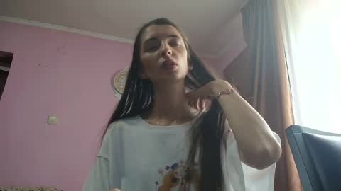 Snapshot of scarlet_rosse chatting on May 12, 12:24 pm Scarlet online show from May 12, 12:24 pm