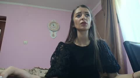 Snapshot of scarlet_rosse chatting on May 21, 8:10 am Scarlet online show from May 21, 8:10 am