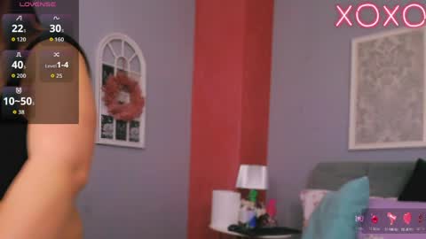 Scarlet online show from April 3, 5:11 pm