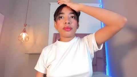 scarlet_vixen_ online show from April 4, 12:24 pm