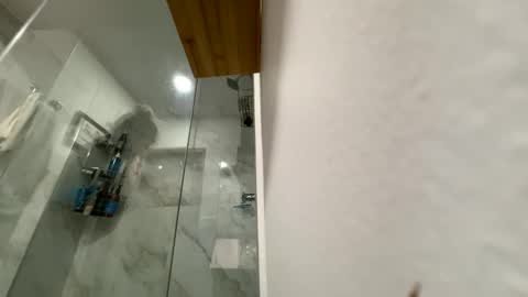 Snapshot of scarlet_whisper chatting on November 4, 5:01 pm scarlet whisper online show from November 4, 5:01 pm