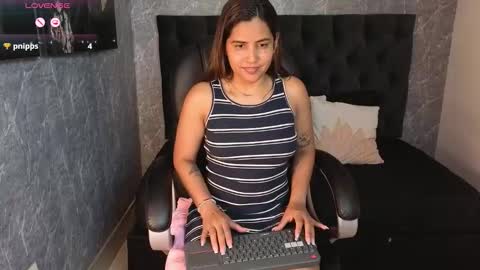 Scarlet online show from December 18, 3:51 pm