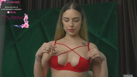 Scarlet online show from September 24, 10:02 pm