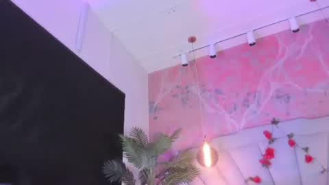 Snapshot of scarletdavis_ chatting on June 18, 12:09 pm Scarlet Dayana online show from June 18, 12:09 pm