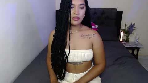 Snapshot of scarletfox23 chatting on September 30, 9:20 pm Scarlet Fox online show from September 30, 9:20 pm