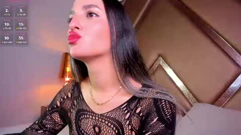 Scarleth  online show from June 24, 12:15 pm