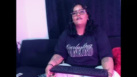scarlethh_ss online show from June 2, 5:53 am