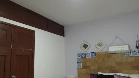 scarlet  online show from September 26, 10:08 am