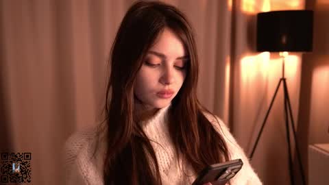 Scarlet online show from March 3, 8:32 pm