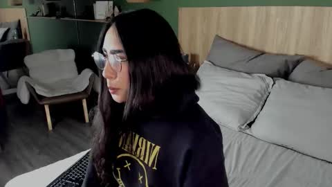 Scarlett  online show from December 21, 2:13 pm