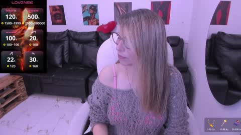 Scarlett online show from March 31, 11:54 am