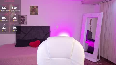 Scarlett online show from May 17, 11:39 am