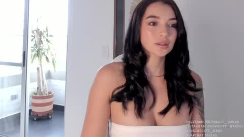 Snapshot of scarlett__baker11 chatting on February 26, 8:11 pm juli online show from February 26, 8:11 pm