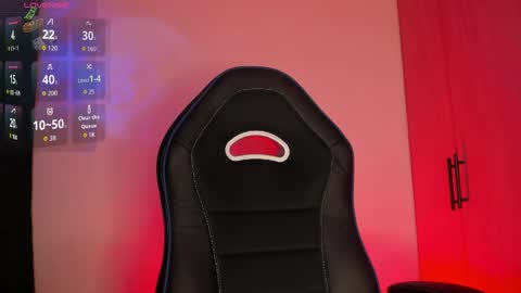 SCARLETT COLLINS online show from April 16, 1:50 am