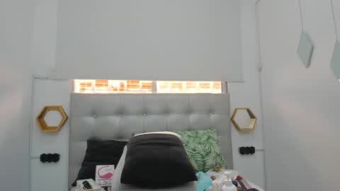 scarlett_fox20 online show from March 9, 6:00 pm