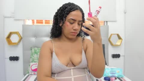 scarlett_fox20 online show from March 11, 12:17 pm
