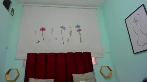 Snapshot of scarlett_fox20 chatting on June 26, 1:48 pm scarlett_fox20 online show from June 26, 1:48 pm