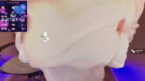 Scarlett online show from November 19, 1:11 pm