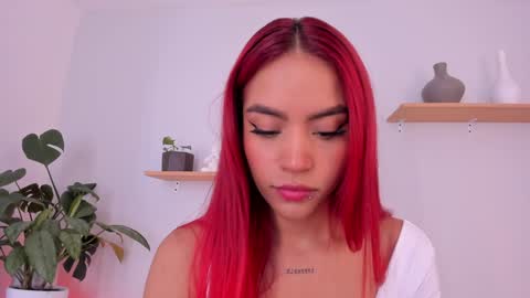 Scarlett Morgan online show from February 1, 6:40 pm