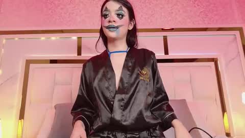 Snapshot of scarlett_sm chatting on October 21, 8:09 pm scarlett_sm online show from October 21, 8:09 pm