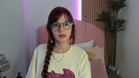 scarlett smith 3 online show from December 20, 3:02 am