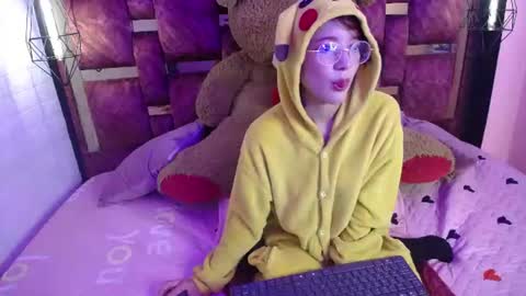 scarlett_squerit online show from July 29, 5:55 pm