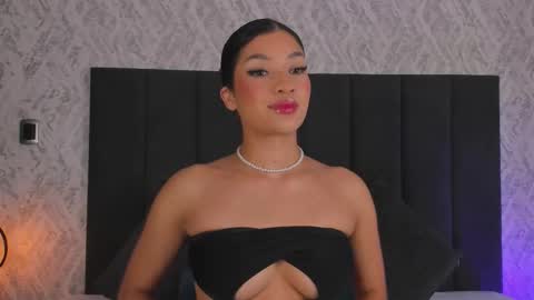 Scarlett online show from March 22, 5:33 am