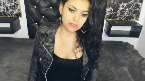 Snapshot of scarlett_w0lf chatting on February 4, 3:36 pm Scarlett online show from February 4, 3:36 pm