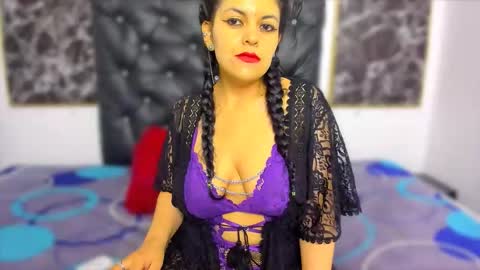 Snapshot of scarlett_w0lf chatting on October 18, 3:02 pm Scarlett online show from October 18, 3:02 pm