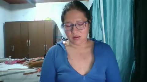 scarlett_widow online show from October 5, 4:33 am