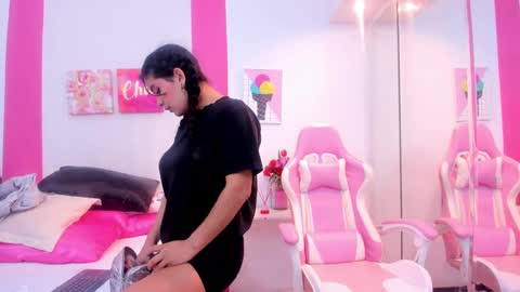 Scarlette  online show from February 6, 3:27 am