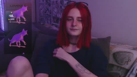 Snapshot of scarlettharrison09 chatting on May 24, 5:51 pm Scarlett online show from May 24, 5:51 pm