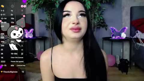 scarlettjakobs online show from October 15, 6:35 am