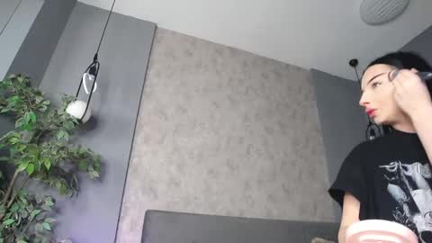 scarlettjakobs online show from March 26, 6:08 am