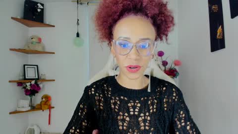 Scarlett online show from December 2, 10:45 pm