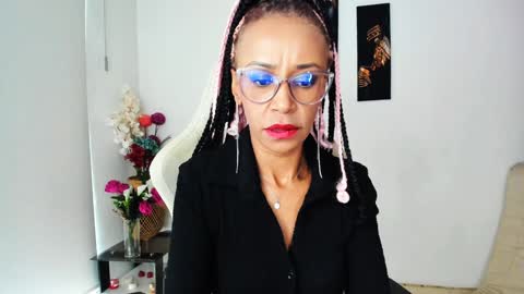 Scarlett online show from February 8, 9:04 pm