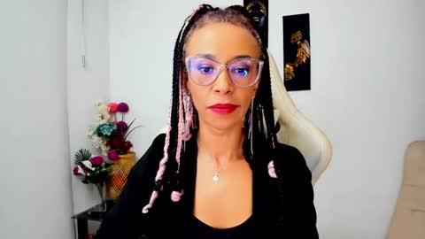 Scarlett online show from March 11, 12:00 am