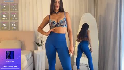 Snapshot of scarlettmoonmuse chatting on June 1, 12:40 pm Scarlett Moonmuse online show from June 1, 12:40 pm