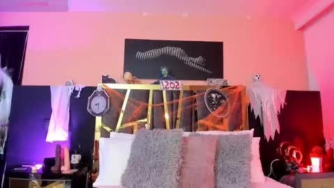 scarlettorres online show from October 30, 6:30 pm