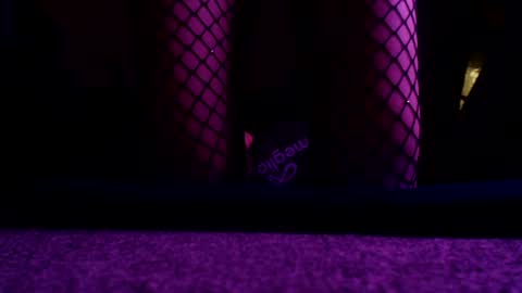 Snapshot of scarlettruins chatting on May 2, 9:20 pm scarlettruins online show from May 2, 9:20 pm